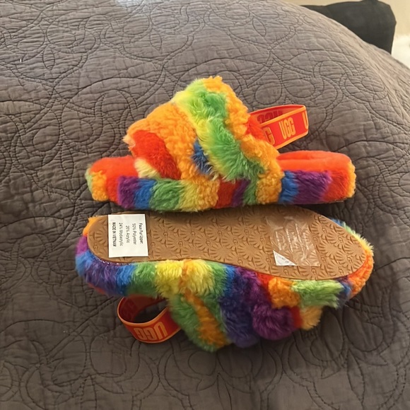 Fluff Yeah Slide Cali Collage - Picture 2 of 8